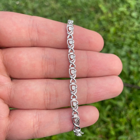💎 .15 carat natural diamond infinity heart tennis bracelet in sterling silver 💎